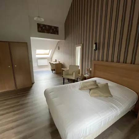 ホテル Du Commerce 2*