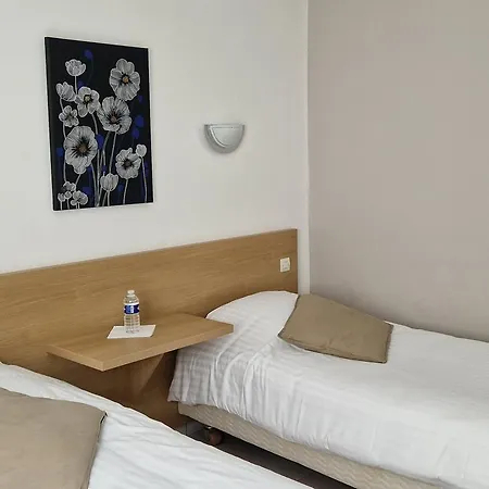 Hotel Du Commerce 2*